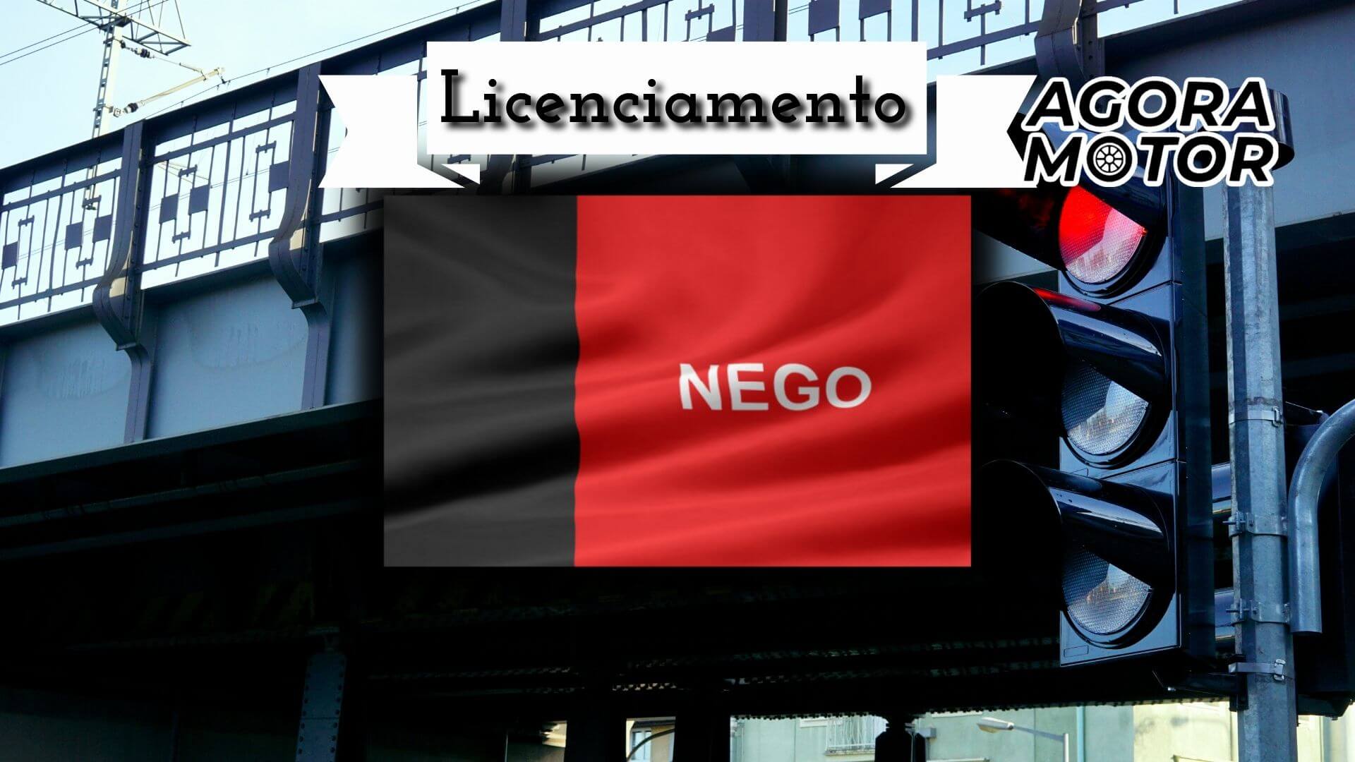 Licenciamento 2025 PB, foto de um semáforo no fundo