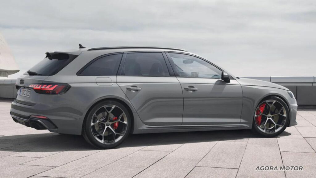 Lateral do carro.