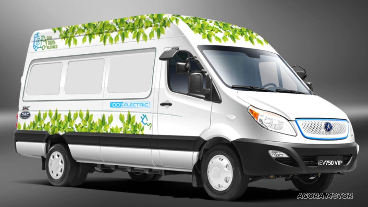 iEV 750V 2023 em diagonal.