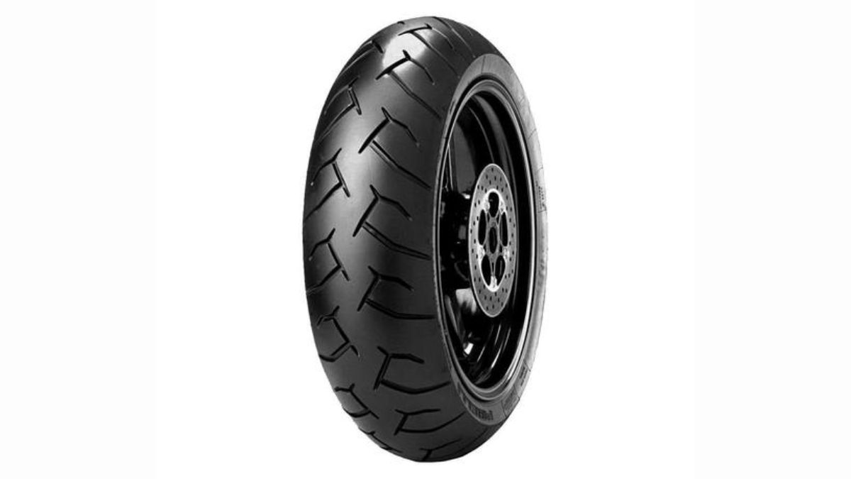 Pneu 120/80 16 60P Pirelli Diablo Scooter traseiro.