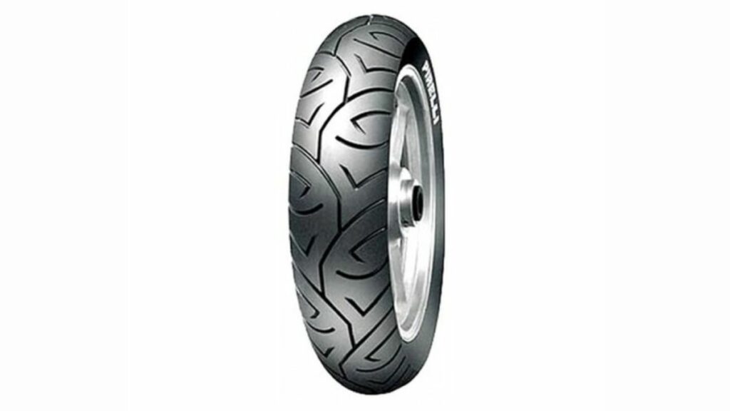 Um dos melhores pneus 140/70 R17, 66H Pirelli Sport Demon Traseiro.
