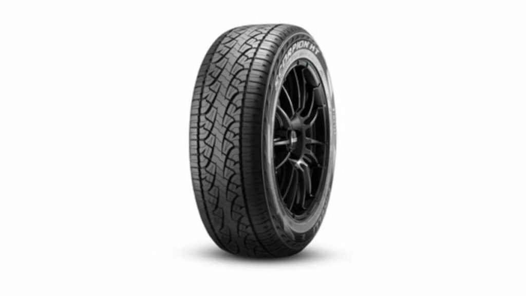 Um dos melhores pneus 225/70 R16  é o Scorpion HT Pirelli.