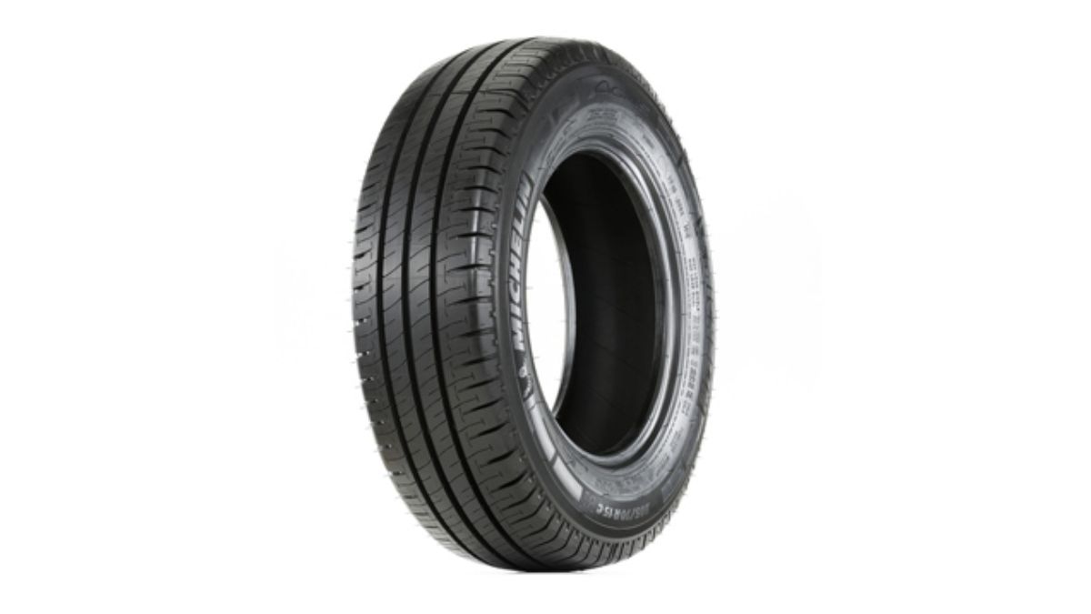 Um dos melhores pneus 225/75 R16 10 lonas Agilis+ Michelin.
