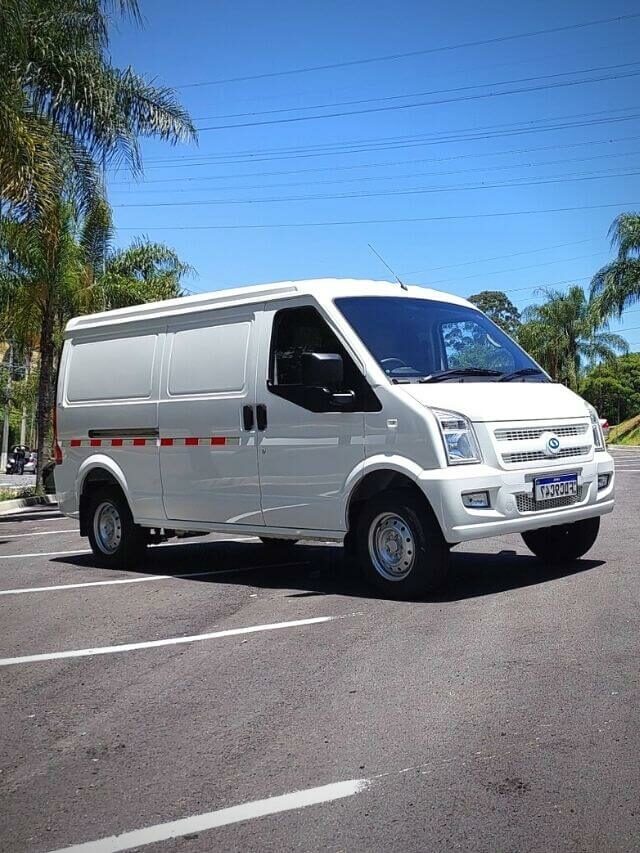 Seres EC35 2023: Preço, Autonomia, Potência e Fotos