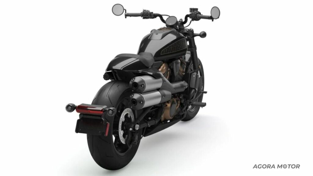 Diagonal da Sportster S 2023.