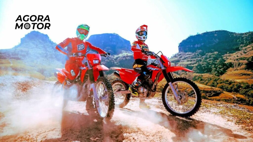 Foto de uma CRF 250