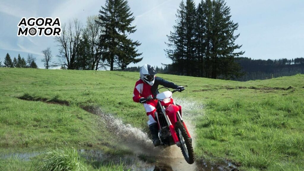 Foto de uma CRF 450