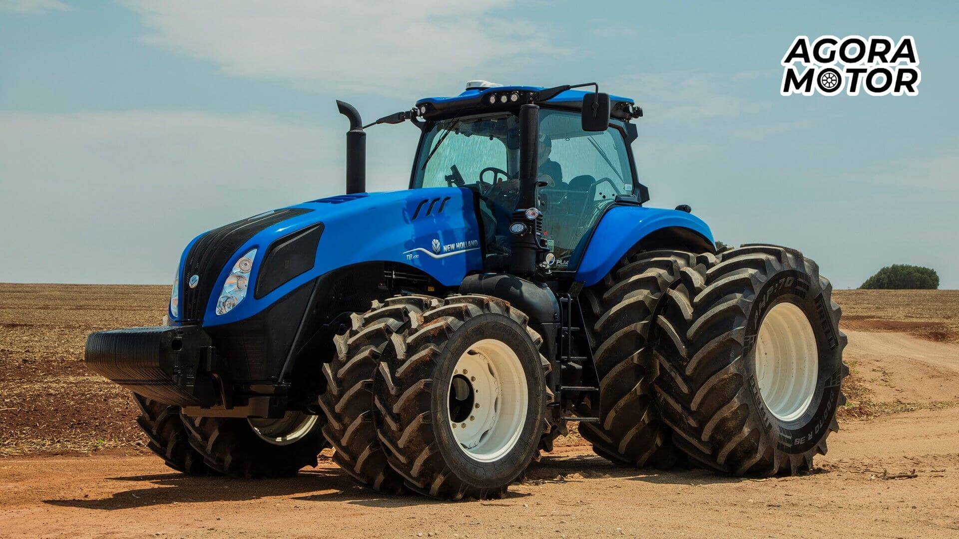 Foto de um New Holland, DPVAT para Tratores