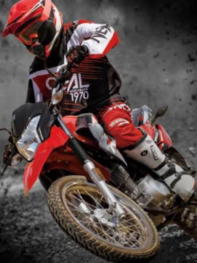 Foto de uma NK 150 2023