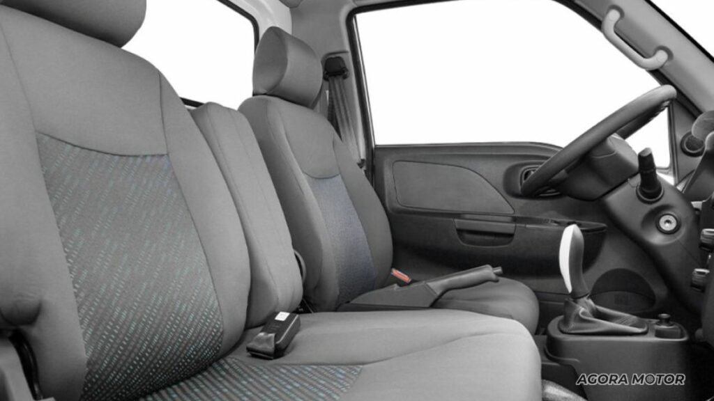 Interior do iEV 350T 2023.