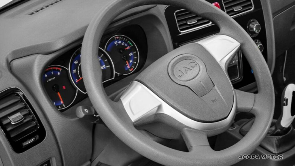 Painel do iEV 350T 2023;