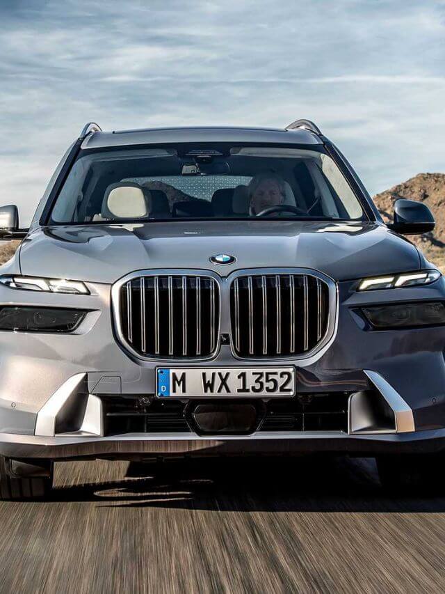 BMW X7 2023.