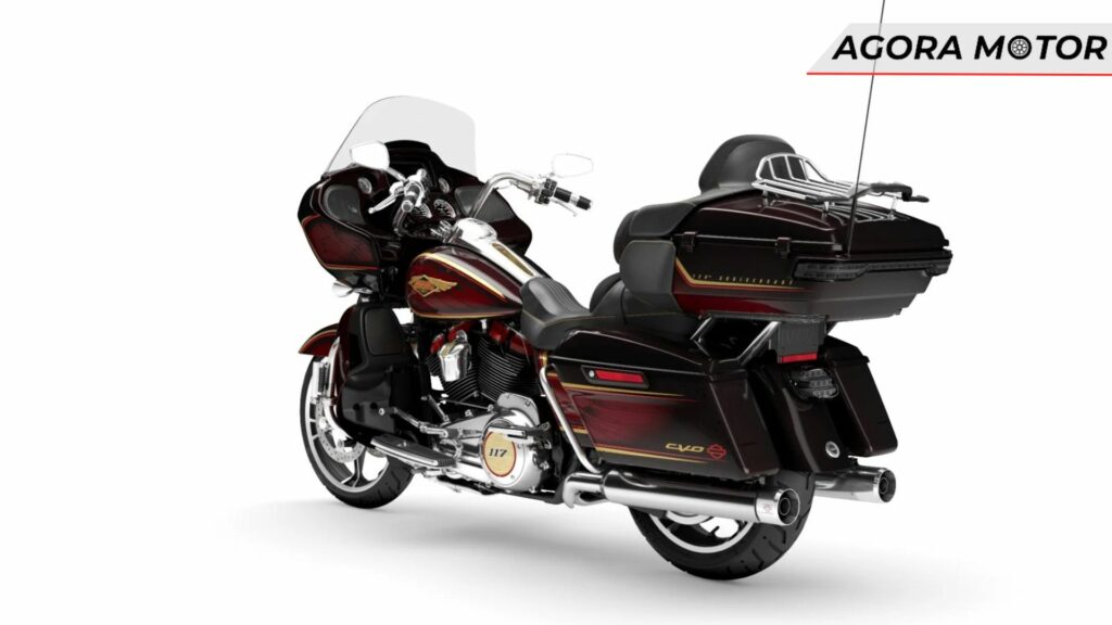 Traseira da CVO Road Glide Limited 2023.