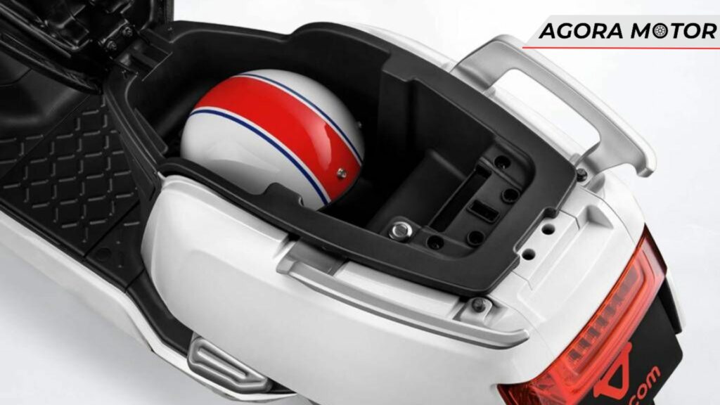 Bagageiro da NIU NQI 2023.