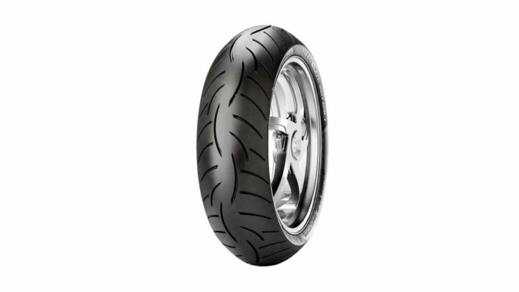 Pneu 180/55 R17 Metzeler Roadtec Z8 Interact 73W.