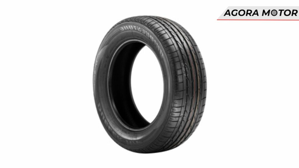 Pneu Bridgestone Dueler HP Sport 285/45 R19 111W.