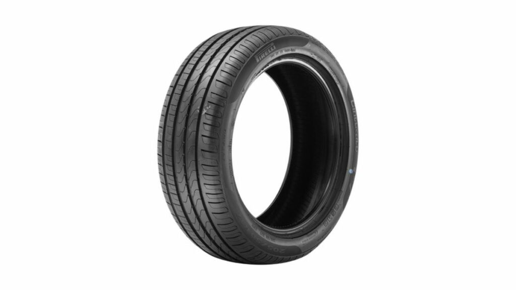 Pneu Pirelli Cinturato P7 215/45 R18 89W.