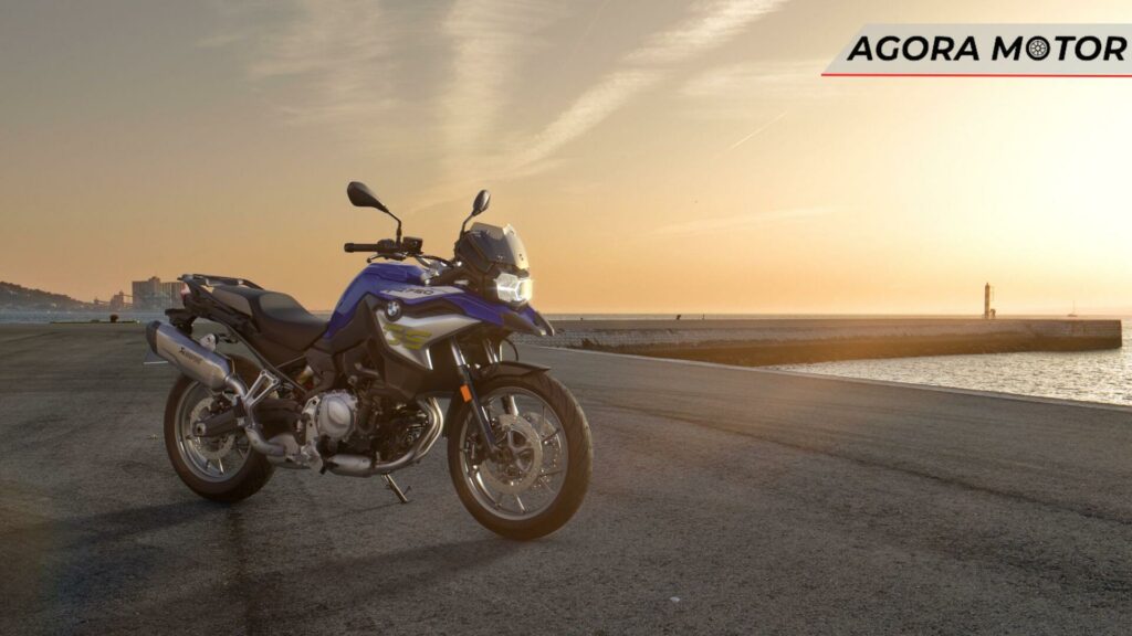 Foto de uma BMW F 750 GS 2023