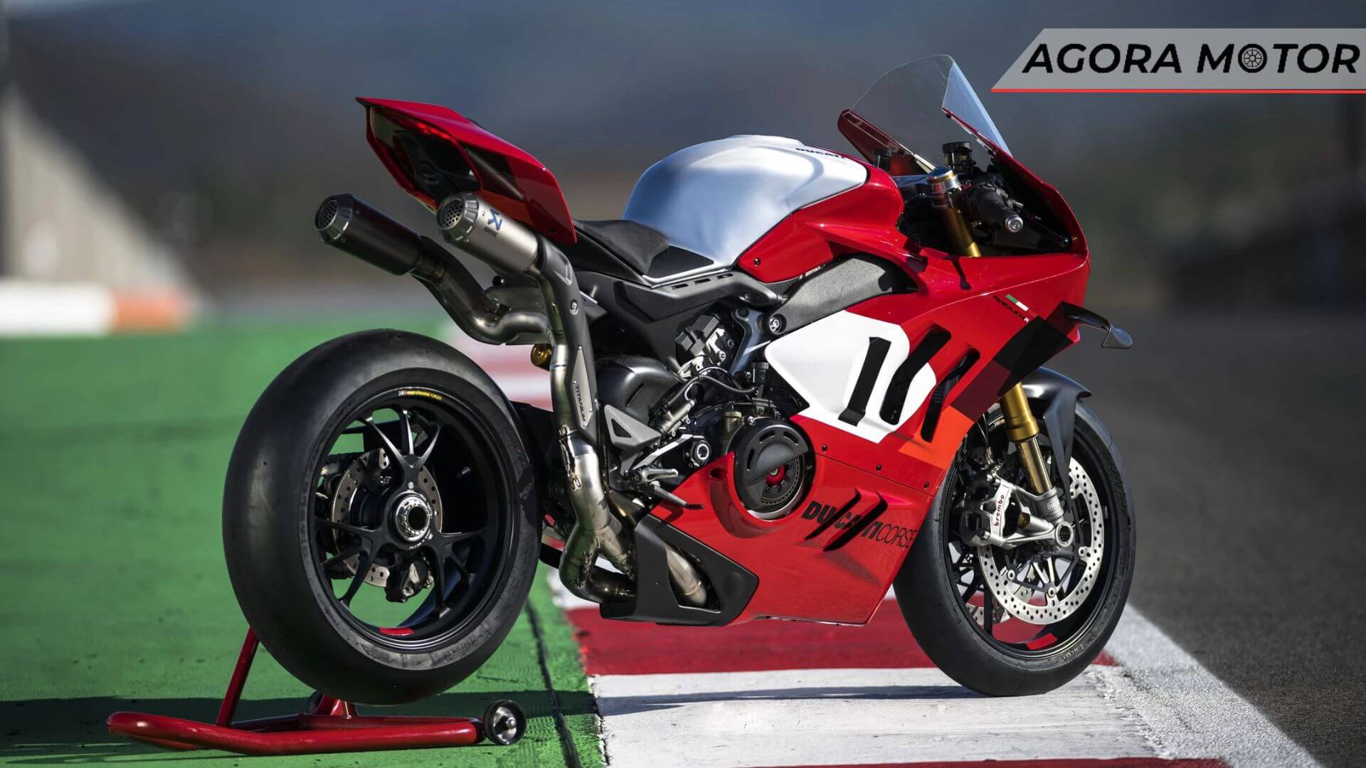 Foto de uma Ducati Superleggera 2023