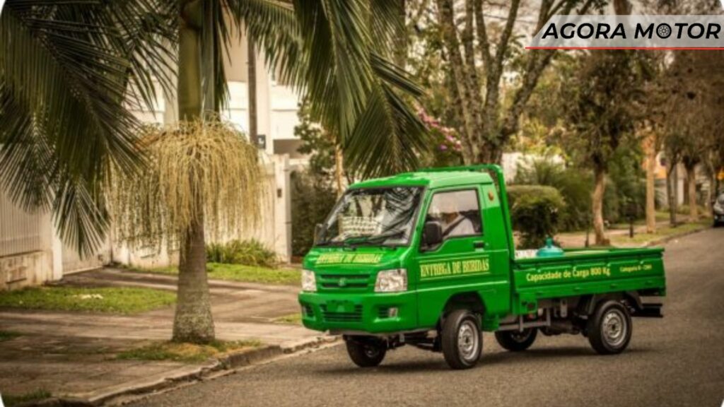 e.coTruck carregando coisas.