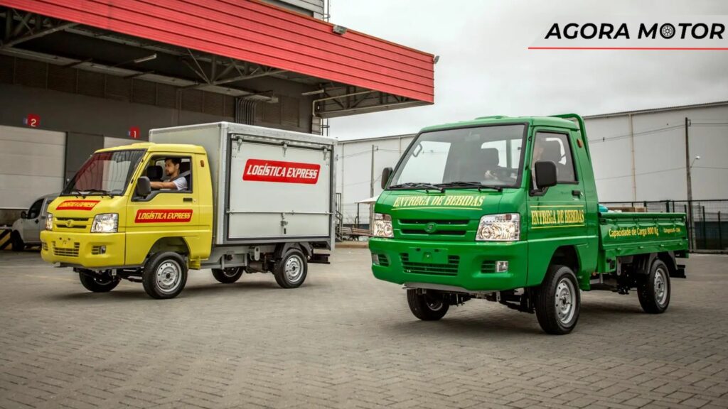 e.coTruck e Cargo em uma foto.