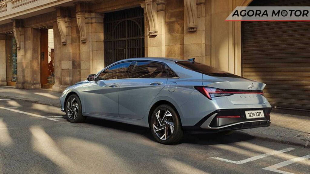 Foto de um Hyundai Elantra 2024