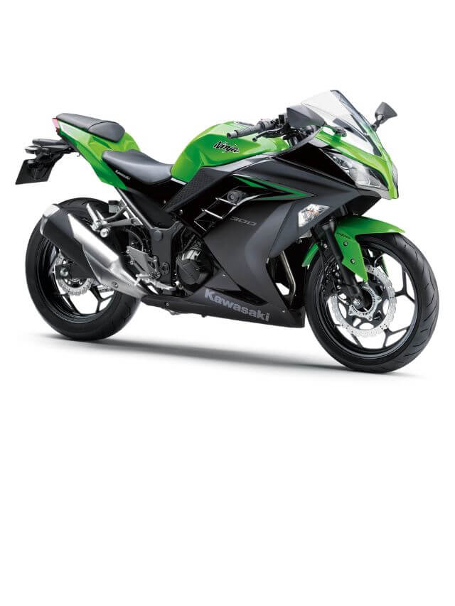 Foto de uma Ninja 300 2023