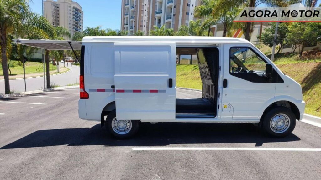 Foto de um Seres EC35