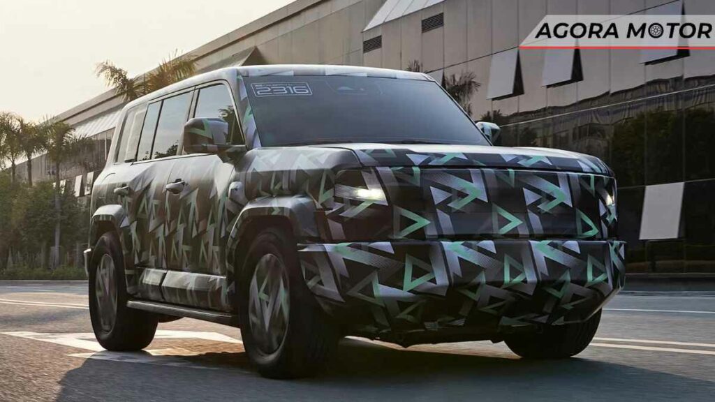 BYD prepara SUV "quadradão" de 671cv para bater de frente com o Mercedes Classe G: veja fotos!