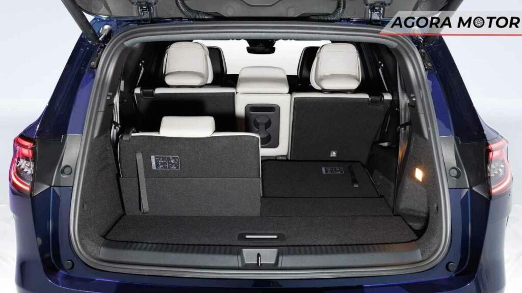 Espaço do porta-malas