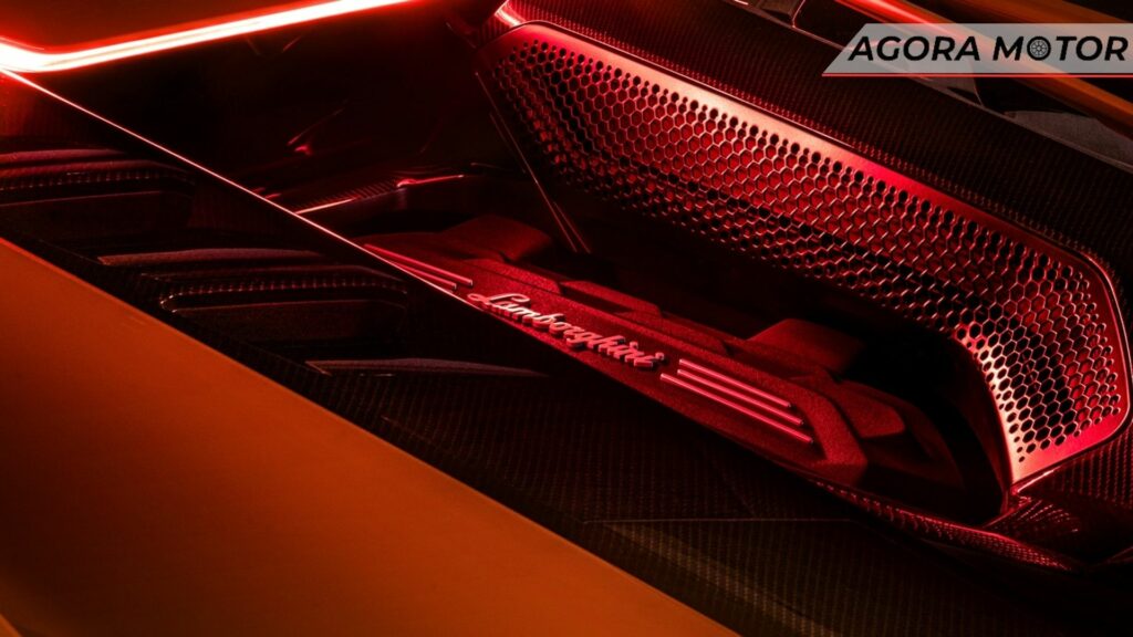 Lanterna da Lamborghini Revuelto 2023.