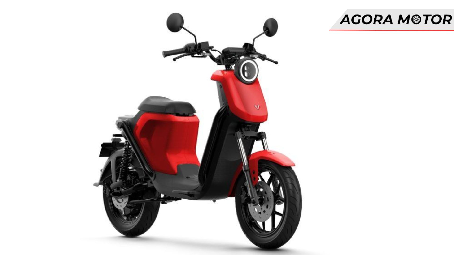 Frente da UQI GT 2023 vermelha.