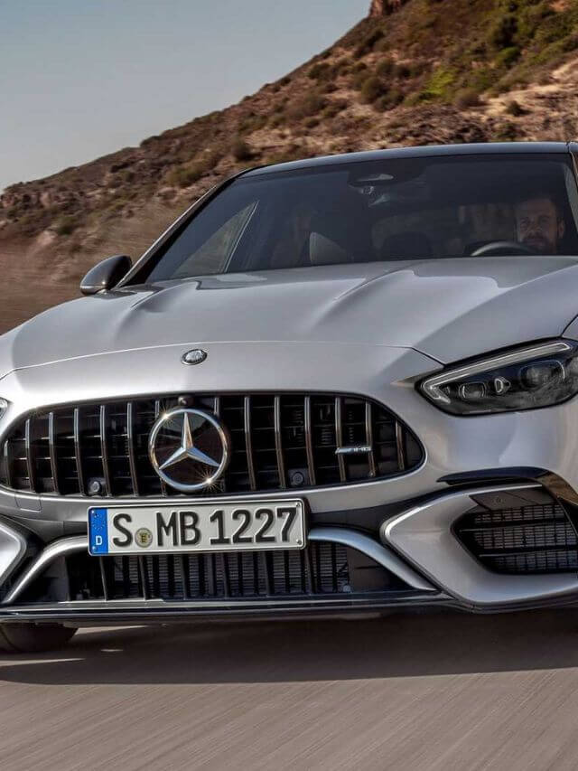 Foto dos carros da Mercedes