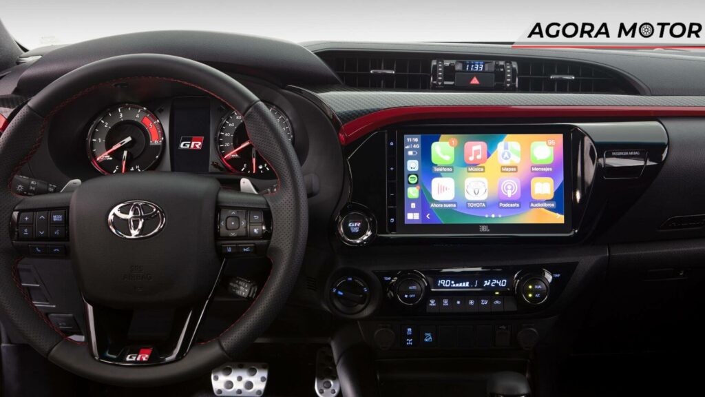 Foto do interior da Hilux GR-Sport