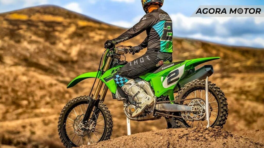 Foto de uma Kawasaki Kx450 2023