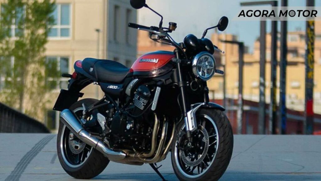 Foto de uma Kawasaki Ninja Z900RS 2023