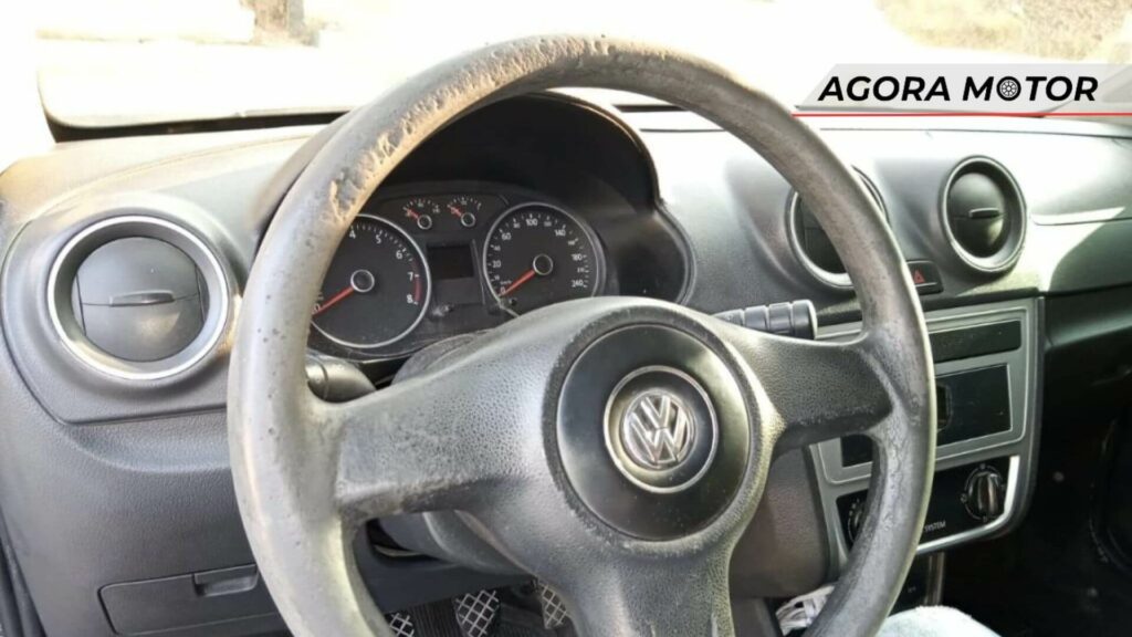 Volante desgastado do Volkswagen