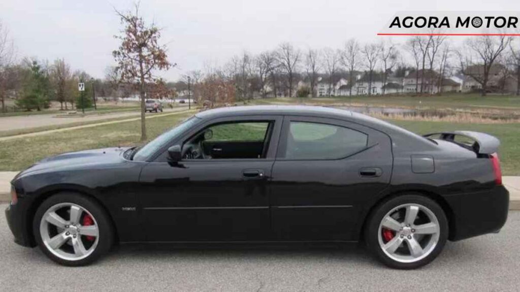 9.-Como-foi-a-historia-do-Dodge-Charger-em-2006