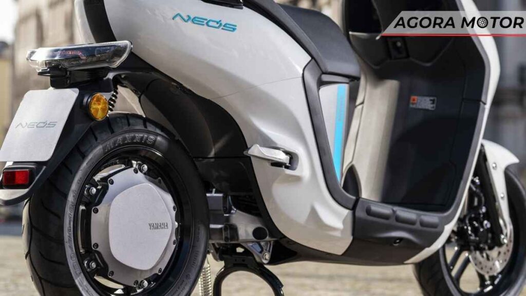 Como é a Yamaha Neo's?