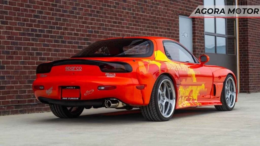 Quais são as características do Mazda RX-7 1993?