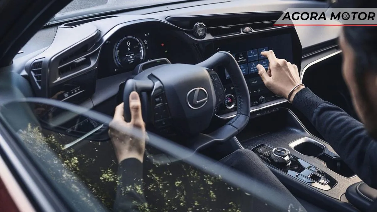 Como a Lexus projetou um volante muito melhor do que a Tesla? Como a Lexus projetou um volante muito melhor do que a Tesla?
