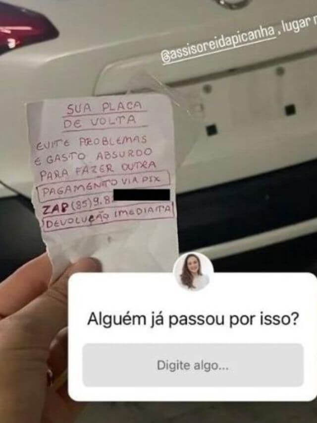 Foto, exemplo do golpe da placa