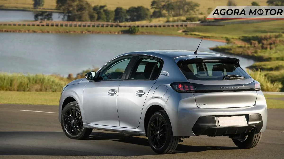 Hatch 208 puxa crescimento das vendas da Peugeot em março