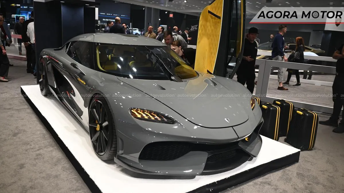 Koenigsegg Gemera é o veículo mais legal do Salão de Automóvel de Nova York de 2023?