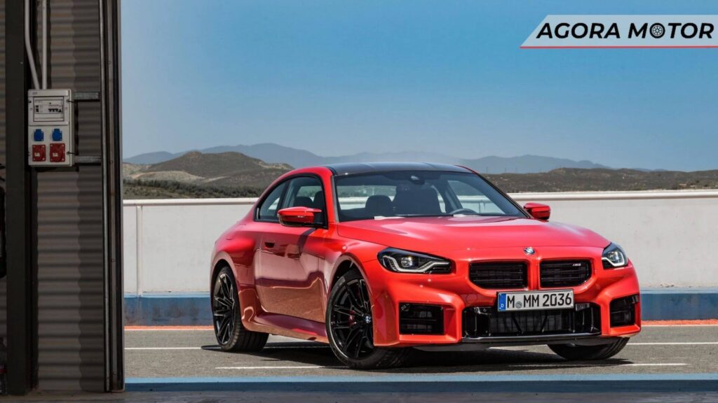 Foto de uma BMW M2 2023