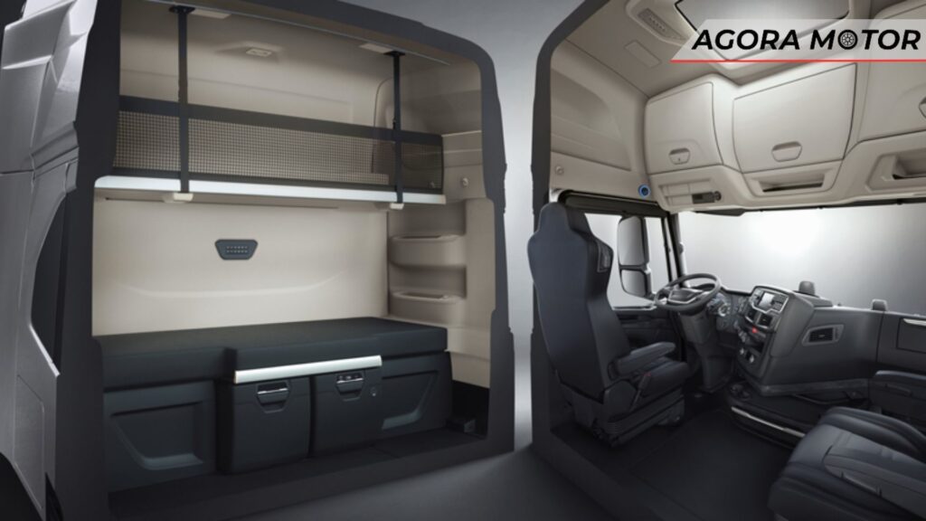Foto do interior da Iveco