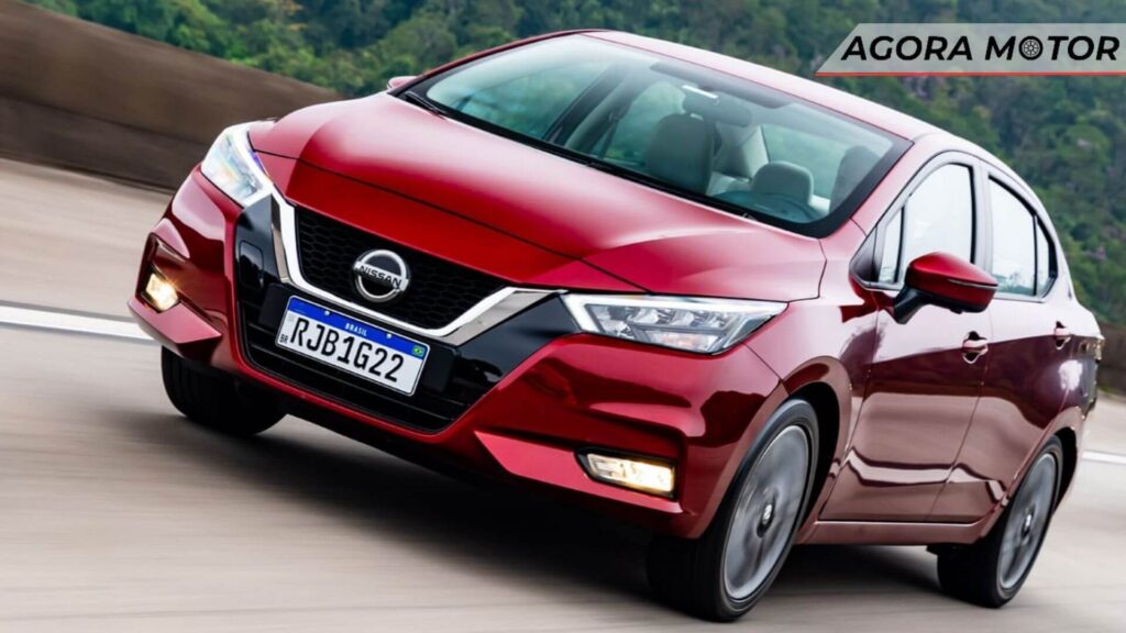 Foto de um Nissan Versa 2023