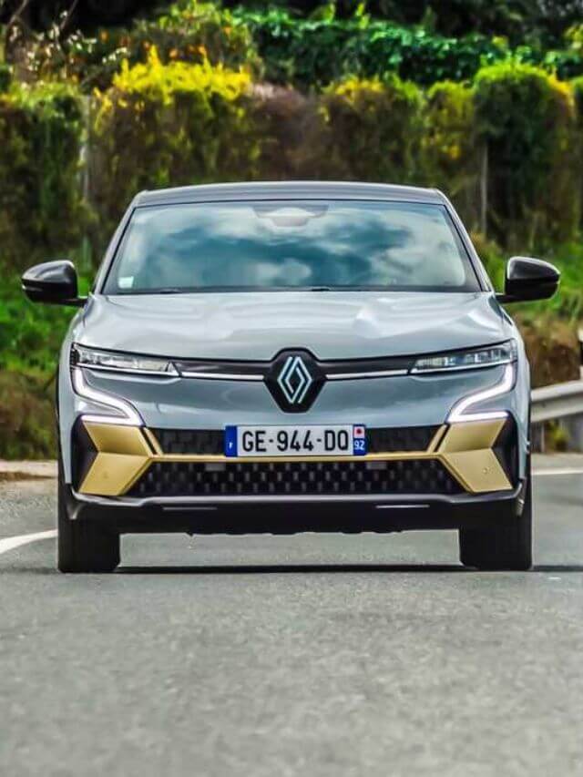 Foto de um Renault Megane E-Tech 2023