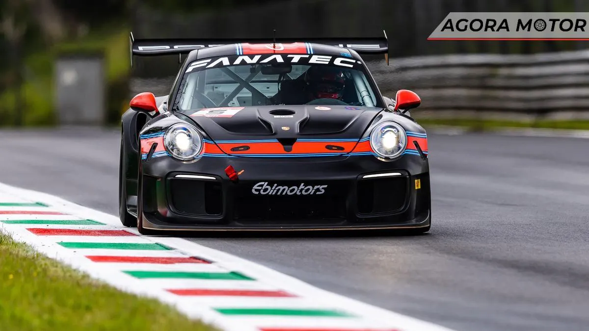 Porsche 911 GT2 RS Clubsport (versão de corrida) ganha atualização Porsche 911 GT2 RS Clubsport (versão de corrida) ganha atualização