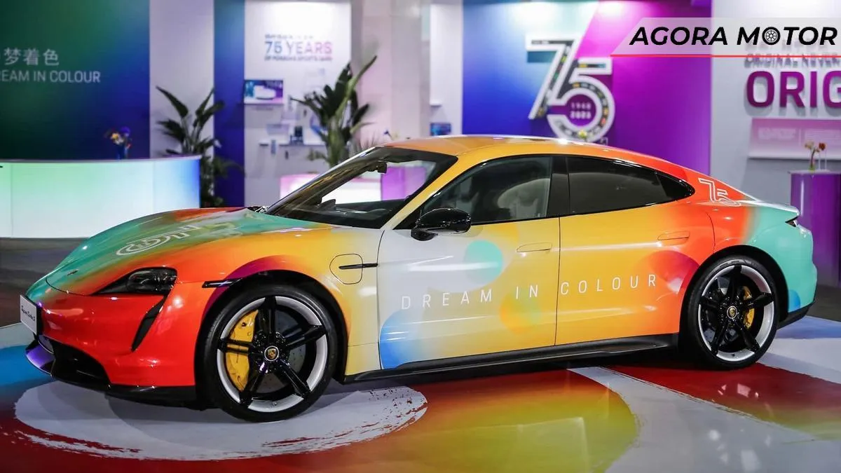 Porsche Taycan Art Car é edição comemorativa de 75º aniversário da marca em Xangai